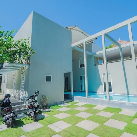 Naiika Villa 3 Bedroom Private Pool In Seminyak